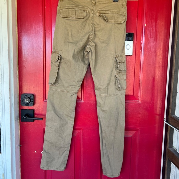 Men's Wrangler Cargo Work Pants 30x32' - Picture 2 of 12